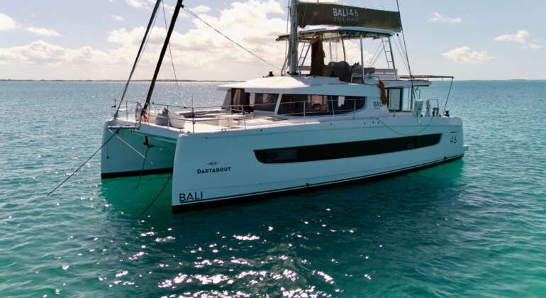 Bali 4.6 | Dartabout