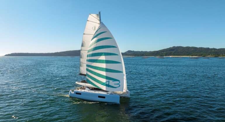 Lagoon 43 | Promises Promises